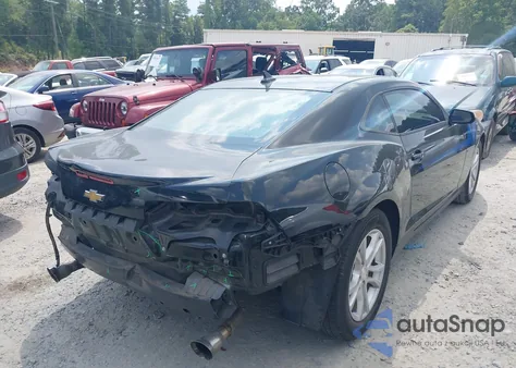 2015 Chevrolet Camaro 2Ls z USA, uszkodzony, nr VIN 2G1FB1E34F9150388